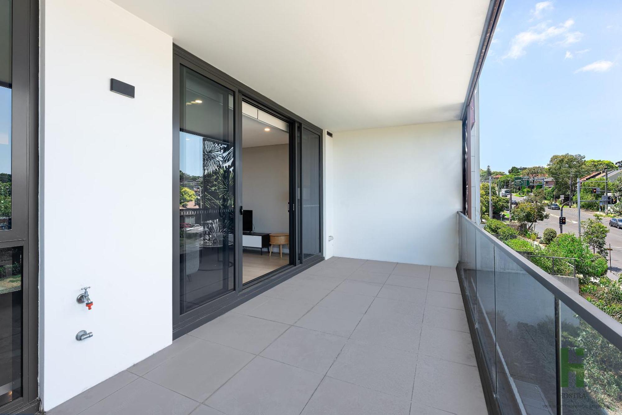 Luxury 3 Bedroom Apartment In Ryde シドニー エクステリア 写真